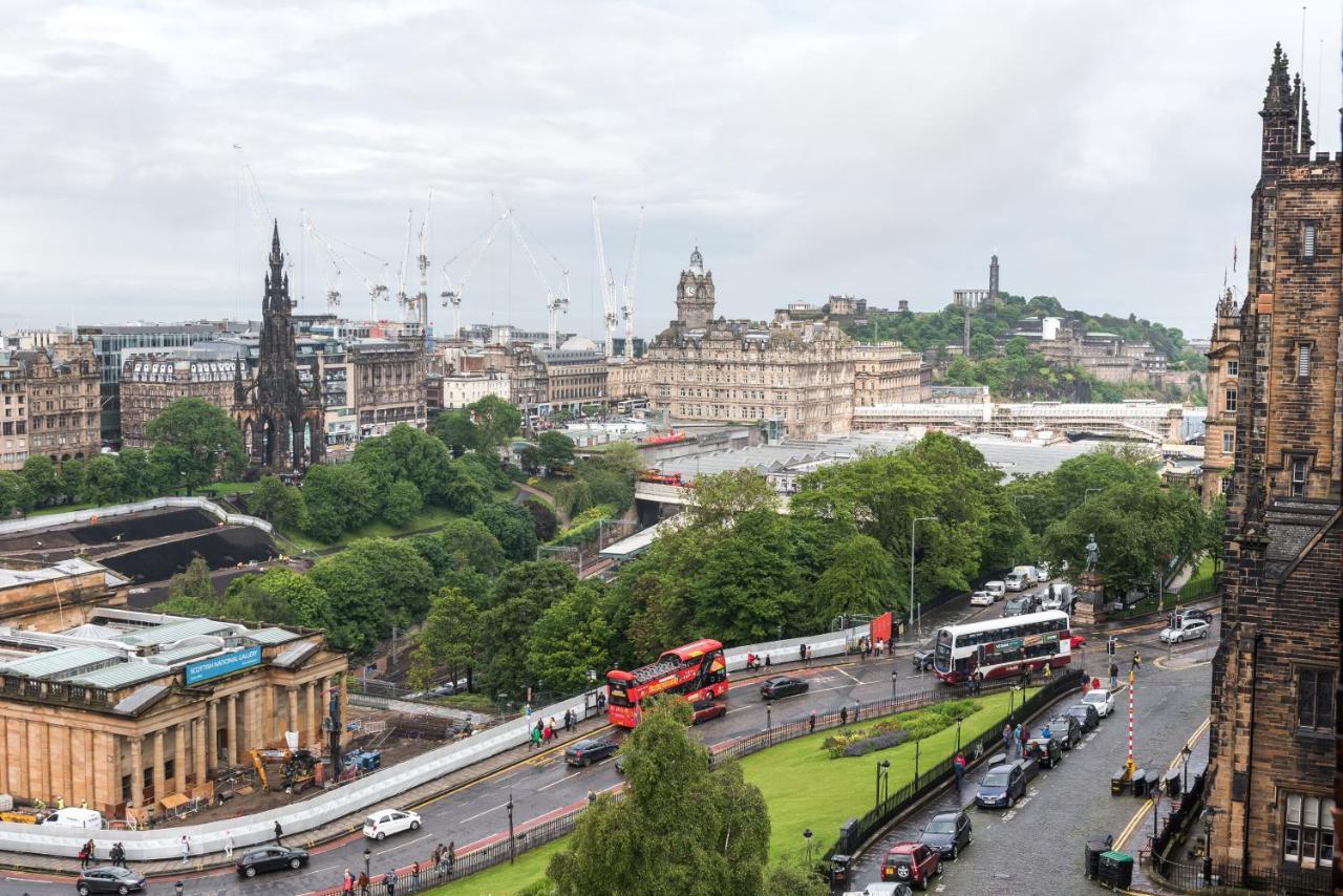 Amazing Penthouse, Stunning Views, Castle 2 Mins Apartment Edinburgh Exterior photo